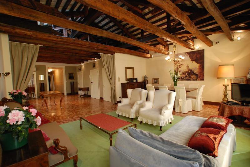Ca Satriano Apartment Venice Luaran gambar